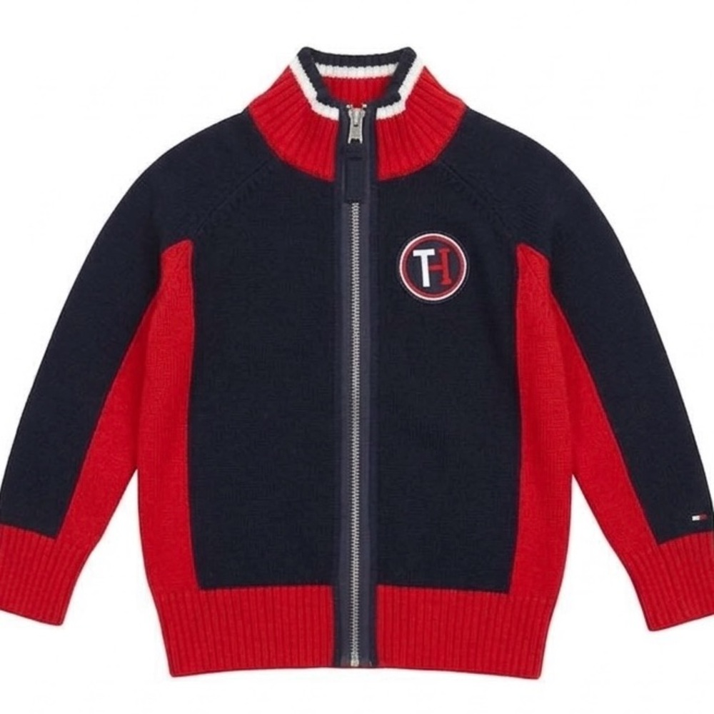 NWT💗🆕 Tommy Hilfiger boys sweater XS/S